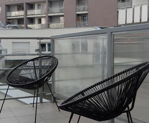 Apartment Wojskowa 1 / Park Poznan