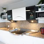 Apartment Wojskowa 1 / Park